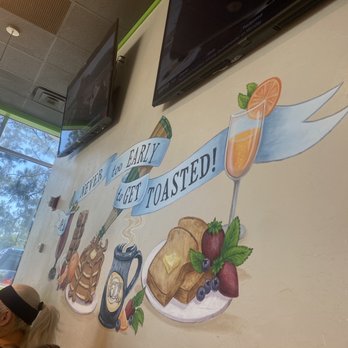 The Toasted Yolk Cafe - Interior - Breakfast & Brunch Near Me - Beaumont, Texas The Toasted Yolk Cafe - Interior - Breakfast & Brunch Near Me - Beaumont, Texas