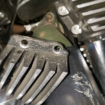 Cycle Country - Exhaust missing 3 of the 4 bolts... hmmm. - Motorcycle Dealers Near Me - Salem, Oregon