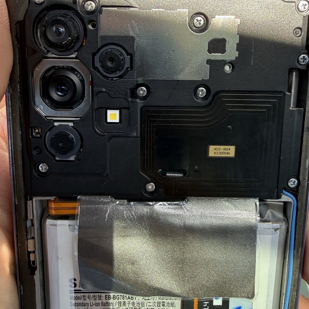 LA Tech Repairs - What I broad to the shop and they were still able to fix it. - Mobile Phone Repair Near Me - Tarzana, California LA Tech Repairs - What I broad to the shop and they were still able to fix it. - Mobile Phone Repair Near Me - Tarzana, California