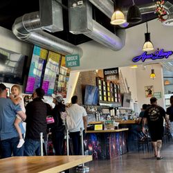 Schussboom Brewing - Front Counter