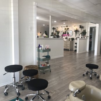 Zuri Nails House - Inside! - Nail Salons Near Me - Bedford, Texas Zuri Nails House - Inside! - Nail Salons Near Me - Bedford, Texas
