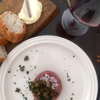 Restaurant LaLaLa - Steak tatar - menu størrelsen. Kommer i forret og hovedret størrelse også - Bistros Near Me - Copenhagen, 84 Restaurant LaLaLa - Steak tatar - menu størrelsen. Kommer i forret og hovedret størrelse også - Bistros Near Me - Copenhagen, 84
