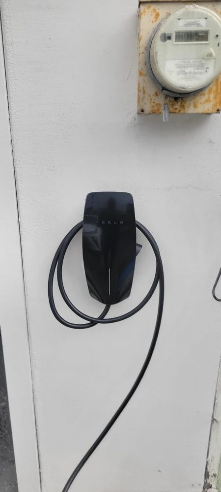 Slide of Boyes Electric
