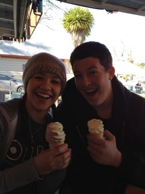 Pick's Drive-In by null