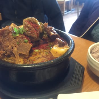 Makkal Chon - Pork bone soup - Korean Near Me - Toronto, Ontario