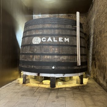 Cálem - Large wine barrel - Wineries Near Me - Vila Nova de Gaia, 13
