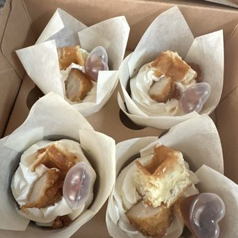 Baker Girl - Chicken and waffle cupcake - Desserts Near Me - American Canyon, California Baker Girl - Chicken and waffle cupcake - Desserts Near Me - American Canyon, California