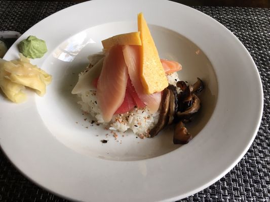 Naru Sushi Japanese Restaurant by null