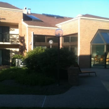 Courtyard Hartford/Windsor Airport - Hotels Near Me - Windsor, Connecticut Courtyard Hartford/Windsor Airport - Hotels Near Me - Windsor, Connecticut