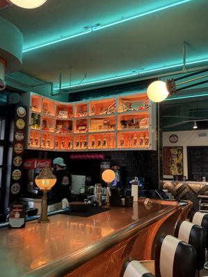 Shores Diner by null