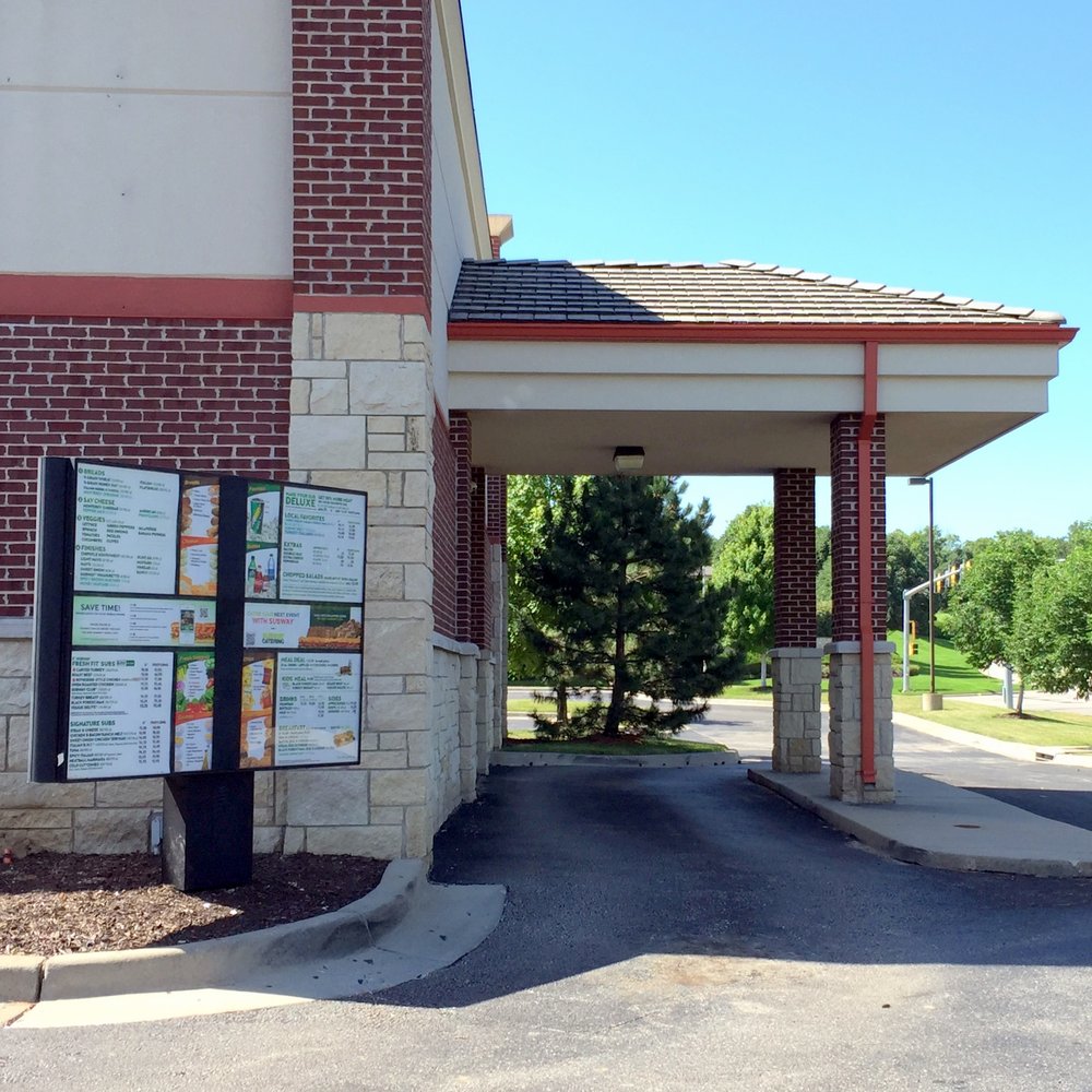 Subway - Drive Thru Lane - Sandwiches Near Me - Shawnee, Kansas Subway - Drive Thru Lane - Sandwiches Near Me - Shawnee, Kansas