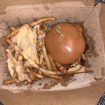 402 eat + drink - Spicy chicken sandwich with truffle fries - American Near Me - Omaha, Nebraska