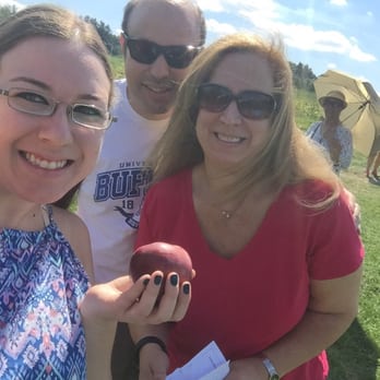 Ochs Orchard - Fruits & Veggies Near Me - Warwick, New York