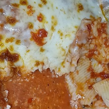 Barone's Pizza - Countryside - All the water just eating one shell - Pizza Near Me - Countryside, Illinois Barone's Pizza - Countryside - All the water just eating one shell - Pizza Near Me - Countryside, Illinois