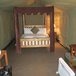 Livingstone Lodge - Rhino tent inside