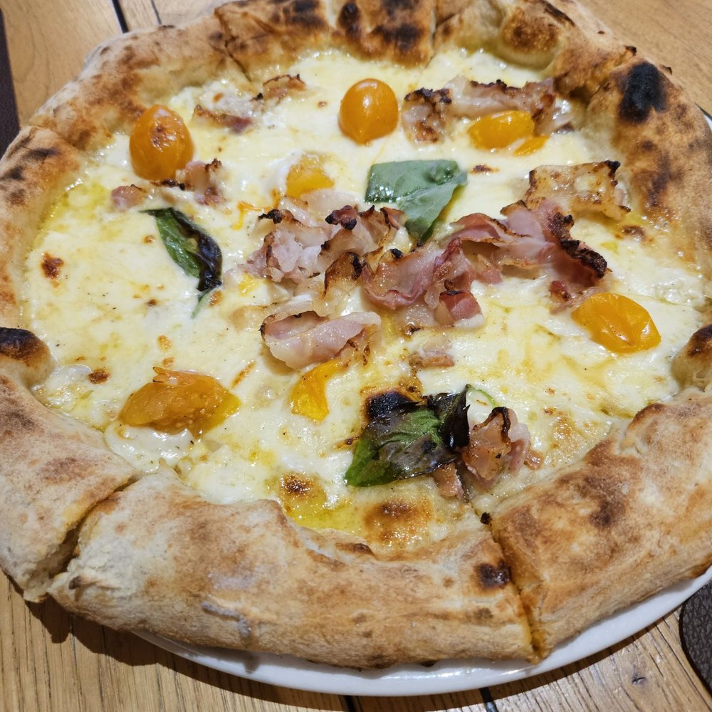 Unico - Caccio and Peppe pizza - Italian Near Me - Venezia, VE Unico - Caccio and Peppe pizza - Italian Near Me - Venezia, VE