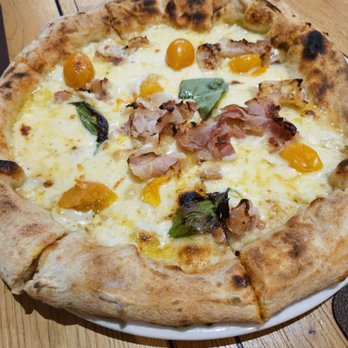 Unico - Caccio and Peppe pizza - Italian Near Me - Venezia, VE Unico - Caccio and Peppe pizza - Italian Near Me - Venezia, VE