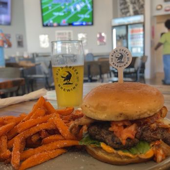 Bird Creek Brewing - Football and food - Breweries Near Me - Temple, Texas Bird Creek Brewing - Football and food - Breweries Near Me - Temple, Texas