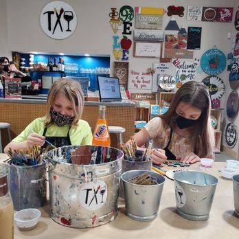 Corks N Crafts - Saturday day fun - Paint & Sip Near Me - Las Vegas, Nevada Corks N Crafts - Saturday day fun - Paint & Sip Near Me - Las Vegas, Nevada