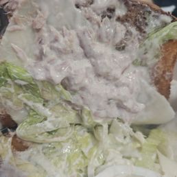 This is the only smidge of tuna on the whole thing