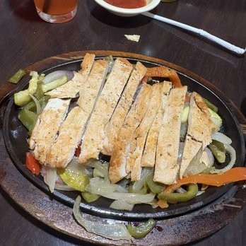 El Potro Mexican Cafe - Grilled Chicken Fajita - Mexican Near Me - Lawrence, Kansas