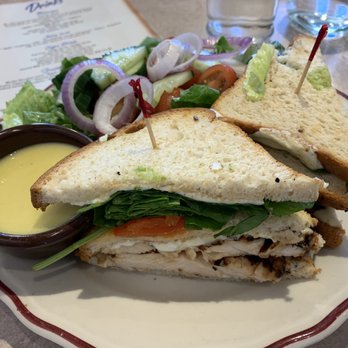 Buttermilk's Farmhouse - Gluten free sandwich - Breakfast & Brunch Near Me - Patchogue, New York