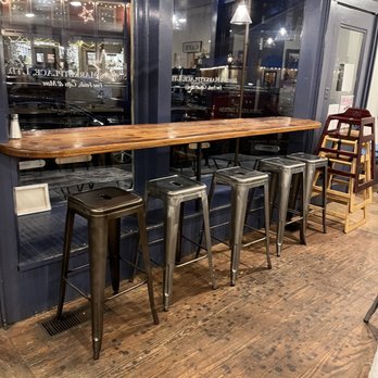 Simon's Marketplace - Bar seating. - Breakfast & Brunch Near Me - Chester, Connecticut Simon's Marketplace - Bar seating. - Breakfast & Brunch Near Me - Chester, Connecticut