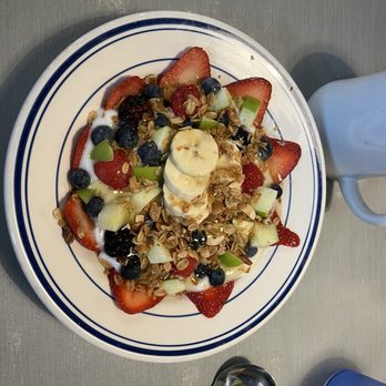 Comet Cafe - Delicious "Fruit Fetish" - Breakfast & Brunch Near Me - Milwaukee, Wisconsin