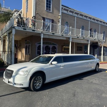 5 Star Party Bus Rental - 5 Star Clients! - Limos Near Me - Fullerton, California 5 Star Party Bus Rental - 5 Star Clients! - Limos Near Me - Fullerton, California