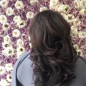 Eleven Hair - Love the blowout by Rocio - Hair Salons Near Me - London, XGL Eleven Hair - Love the blowout by Rocio - Hair Salons Near Me - London, XGL