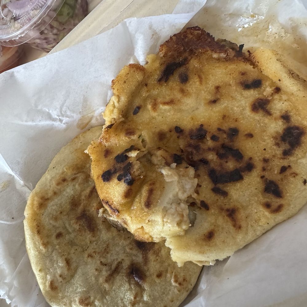 Que Tal Street Eats - Food Trucks Near Me Que Tal Street Eats - Food Trucks Near Me