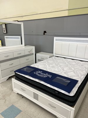 Overstock Outlet US by null