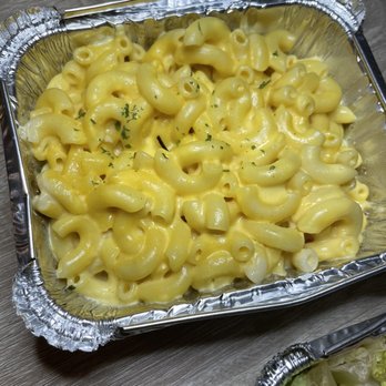 Pelicana Chicken - Mac and Cheese - Chicken Shop Near Me - Brooklyn, New York Pelicana Chicken - Mac and Cheese - Chicken Shop Near Me - Brooklyn, New York