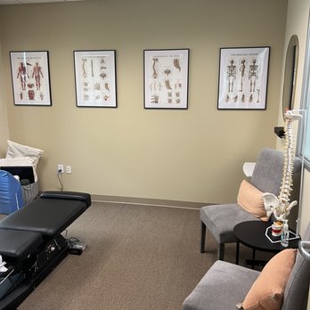 Revival Chiropractic - Chiropractic room - Chiropractors Near Me - Ontario, California Revival Chiropractic - Chiropractic room - Chiropractors Near Me - Ontario, California