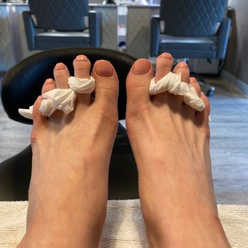 Nails 4 U - Nail Salons Near Me - Madison, Wisconsin