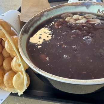 Meet Fresh - Egg waffle and purple rice dessert - Desserts Near Me - Cupertino, California Meet Fresh - Egg waffle and purple rice dessert - Desserts Near Me - Cupertino, California