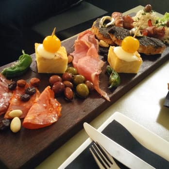 Tapas Huset - Smagte lækkert - Spanish Near Me - København Tapas Huset - Smagte lækkert - Spanish Near Me - København