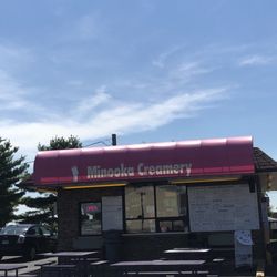 Minooka Creamery - Exterior