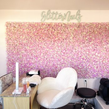 Glitter Nails - Nail Salons Near Me Glitter Nails - Nail Salons Near Me