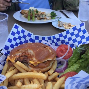 Bluewater Avalon - Yummy burger and brick chicken - Seafood Near Me - Avalon, California