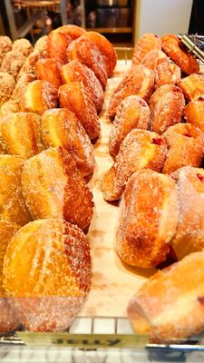 Lee's Donuts Gastown by null