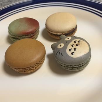 Macaron Parlour - Apple Cider Caramel, S'mores, Giggity, Party Time - Bakeries Near Me - New York, New York
