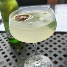 Clean laundry gin drink