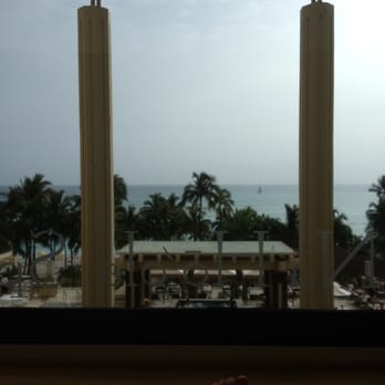 Nā Ho'ōla Spa - My view in the relaxation room. Not too shabby! - Day Spas Near Me - Honolulu, Hawaii