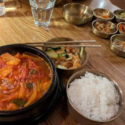 Tofu kimchi jjigae, rice, banchan.