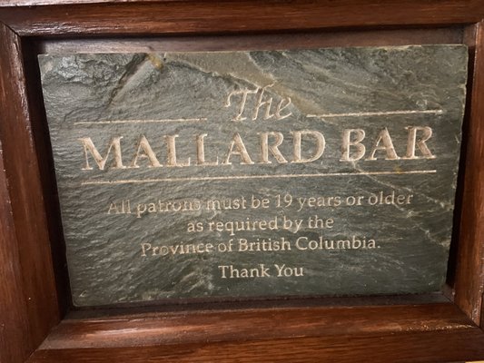Mallard Lounge by null