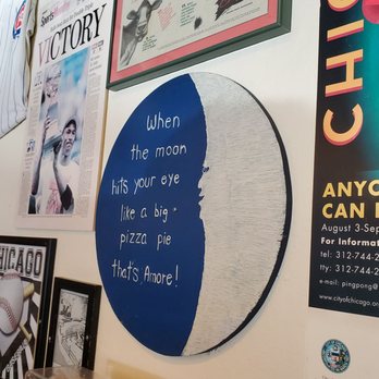 Pizz'A Chicago - Decor - Pizza Near Me - Santa Clara, California Pizz'A Chicago - Decor - Pizza Near Me - Santa Clara, California