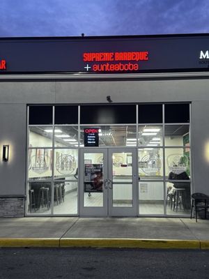 Supreme Barbecue by null