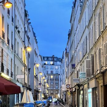 Bistro Saint Dominique - Street view from 1 block away - French Near Me - Paris, 75