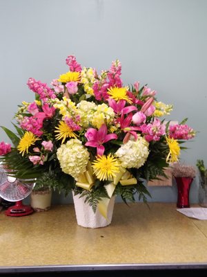 SVENDSEN FLORIST - Updated December 2025 - 20 Photos & 18 Reviews ...